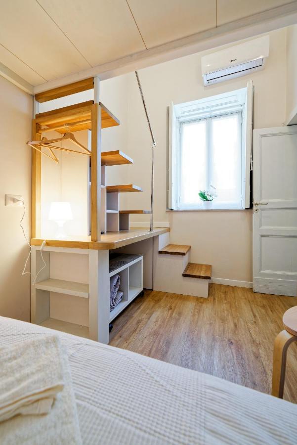La Porta Di Mezzo Apartment Катания Екстериор снимка