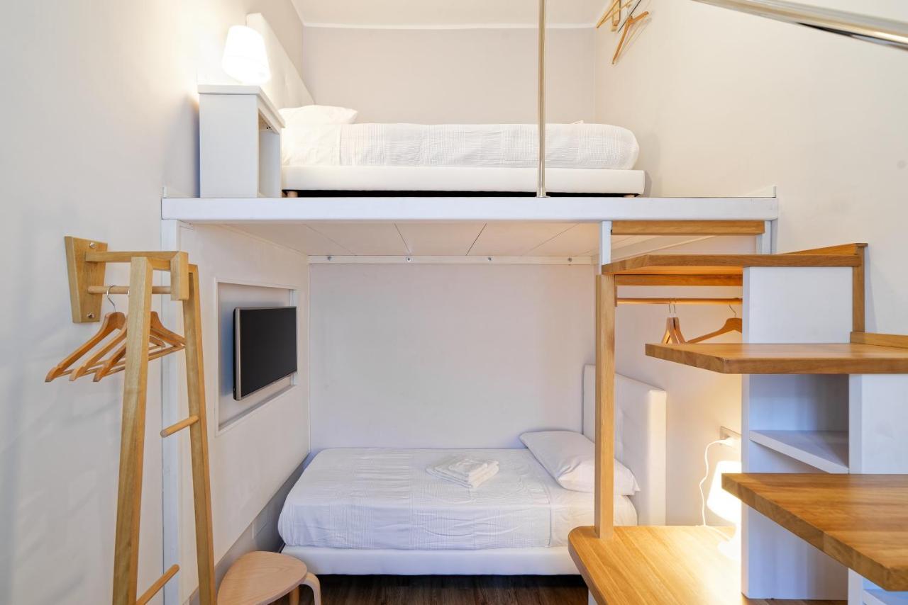 La Porta Di Mezzo Apartment Катания Екстериор снимка