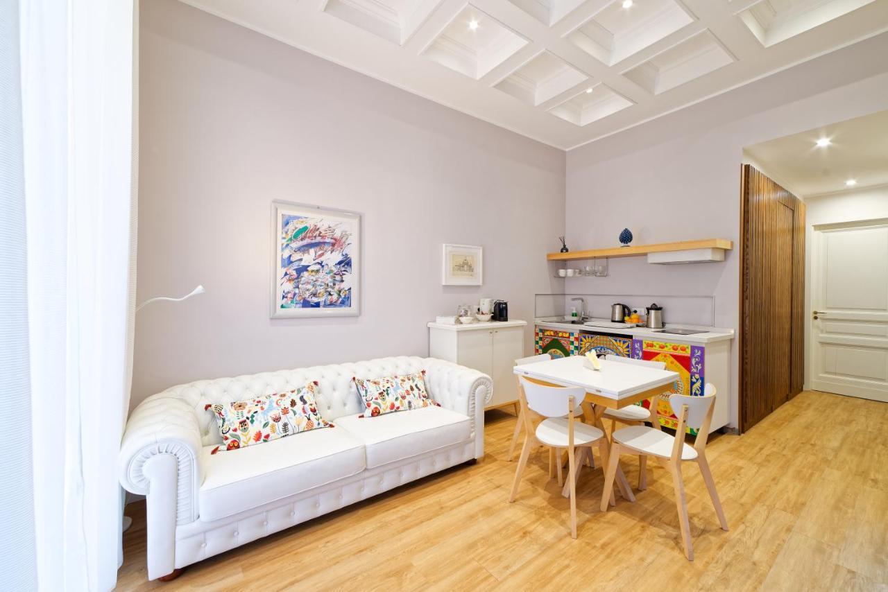 La Porta Di Mezzo Apartment Катания Екстериор снимка